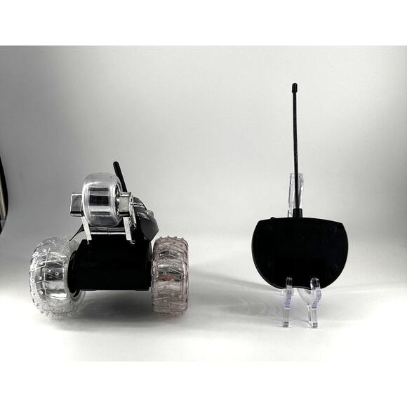 Sharper Image RC Stunt Car w/ Remote – Model 59343A20118 – MerchSource 2020 - Picture 3 of 3